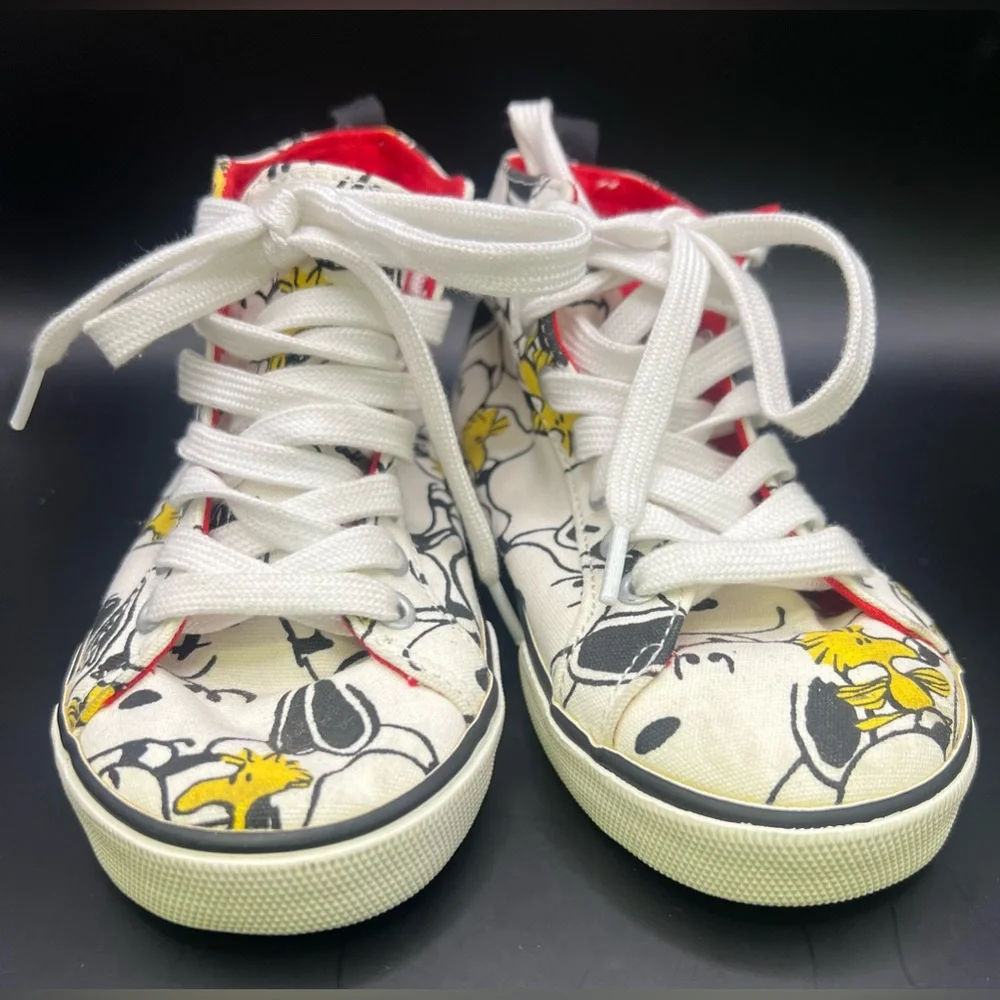 Gap/ Peanuts Collaboration- High-Top Sneakers -‎ White/Yellow, Size:11 Toddler